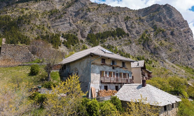 Les Orres House | Accommodation for 20 people in Les Orres !