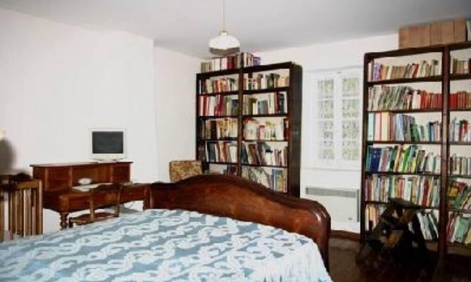 Raphele-les-Arles House | Charming Accommodation in a Traditional Provence House
