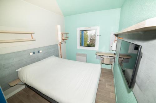 Saint-Francois d'Assise Hotel | Welcoming Accueil Hotel Besançon: Family & Pet Friendly Stay