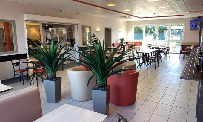 Valence Hotel | Discover Ace Hôtel Valence: Exceptional Amenities Await