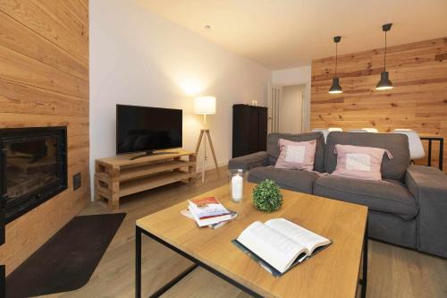 Panticosa Apartment | Premier Stay at Acentor Alpino by BeValle - 4-Star Retreat