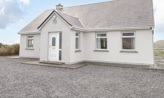 Gubnahardia Cottage | ACHILL VIEW, pet friendly in Achill Island, County Mayo
