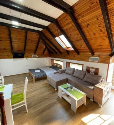 Arilje Apartment | Child-Friendly Achillius Apartmani in Arilje Awaits You