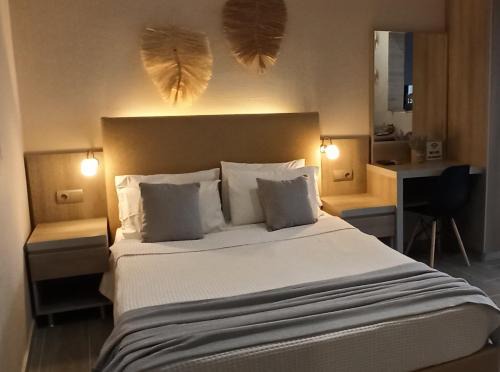 Achlia Apartment | Beachfront Achlia Apartments: Ocean Views & Pet Friendly