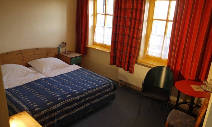 Lassan Apartment | Premium Classic Double Room on the 19th Floor Awaits