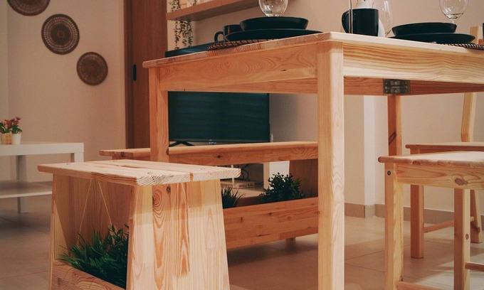 Viejo Arroyo Hondo Apartment | Cozy Central Apartment with Pool and Spa Amenities