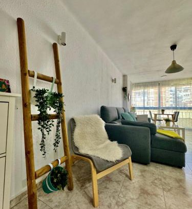 Bailen-Miraflores Apartment | Cozy Apartment in Málaga - Rated 8.7/10 & Family Friendly