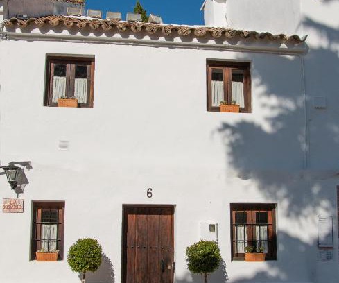 Olvera House | Welcoming Rural Retreat in Olvera: La Morada Awaits