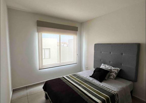 Queretaro House | Cozy Double Room with Pool & Kitchen Amenities