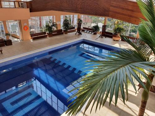 Vila Suica Apartment | Prime Stay at Apto Centro de Gramado with Hot Tub & Pool