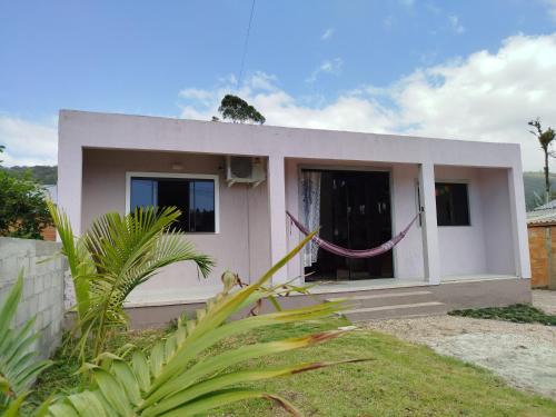 Garopaba House | Oceanview Retreat at Aconchego da Montanha - Rated 10/10