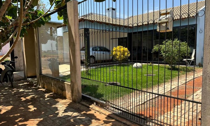 Bandeirantes House | Cozy Aconchego do Descanso: Family and Pet Friendly Stay