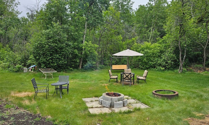 Sherwood Park Other | Exceptional Acreage House with Spa & Family Amenities