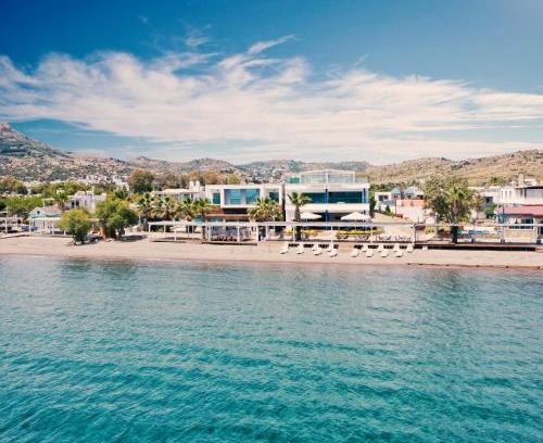 Ortakentyahsi Belediyesi Hotel | Relax at Acropol Of Bodrum Beach Hotel with Private Beach