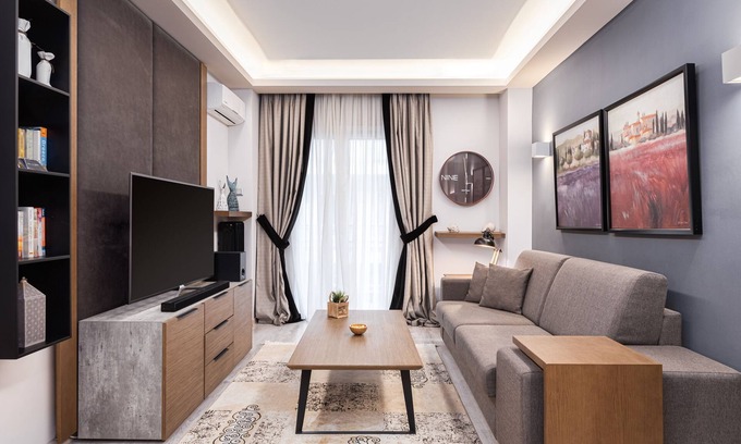 Koukaki Apartment | Elegant Acropolis Apartment: Steps to Metro & Top Ratings