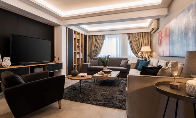 Koukaki Apartment | Acropolis Living: Top-Rated Stay with Spa & Metro Access