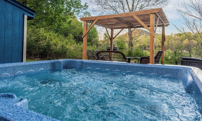 Pigeon Forge Cottage | Family-Friendly Escape Near Dollywood with Arcade & Free Tickets