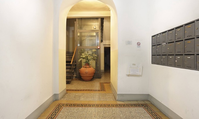 San Niccolo Apartment | Book Your Stay at Across The River: Rated 9.6/10 with Breakfast