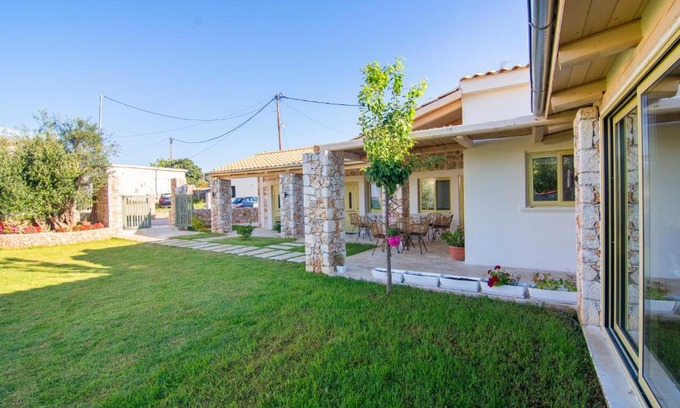 Igoumenitsa Apartment | Guest Rated 9/10 at Acrothea Perdika with Family Amenities