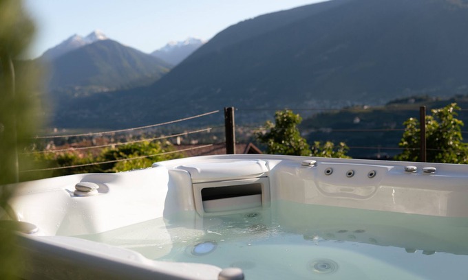 Schenna Bed & Breakfast | Experience Comfort at Garni Prairerhof with Pool & Spa