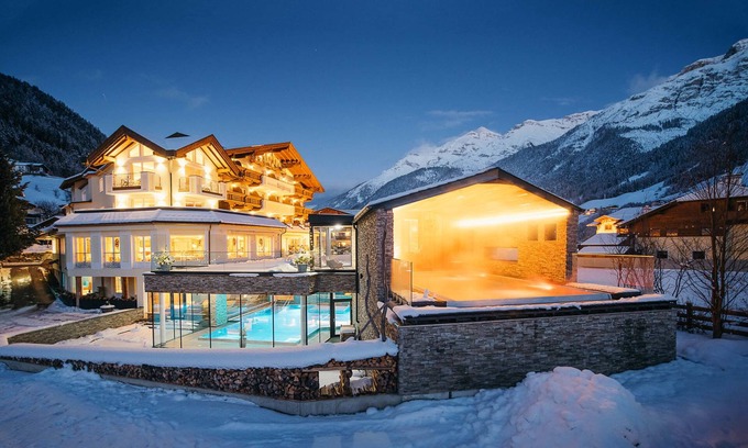 Neustift Im Stubaital Hotel | Relaxing Retreat at Activehotel Bergkönig - Rated 9.2/10