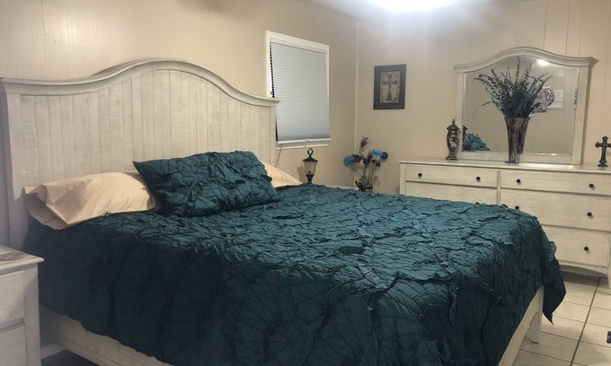 Abilene Apartment | Ideal ACU Area Home: Family-Friendly with Kitchen Access
