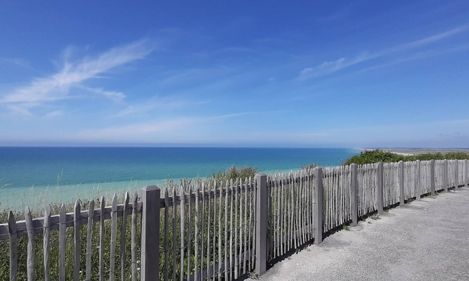 Ault Apartment | Romantic Getaway at AD15 with Kitchen Amenities