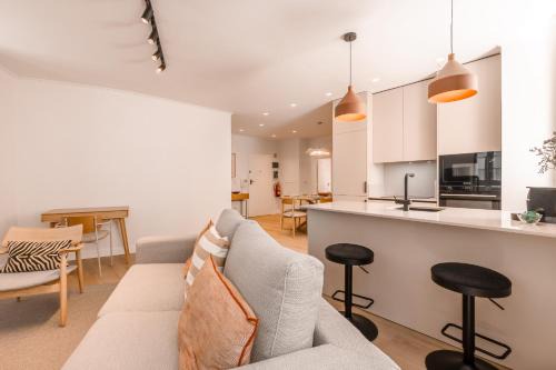 Misericordia Apartment | AD2 Renovated Charm in Prime Location with AC