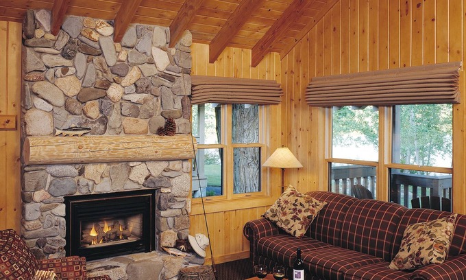 Winthrop House | ADA Patterson Lake Cabin - 1 Queen/1 Queen Murphy/1 Twin