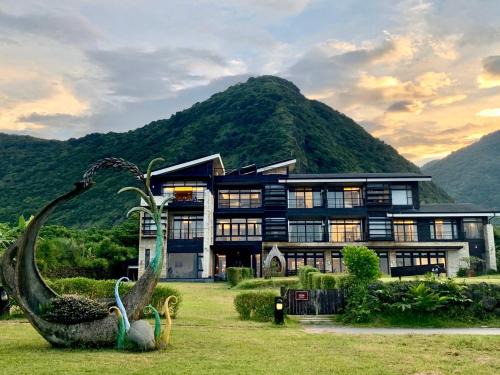 Fengbin House | Oceanfront Retreat at Adagio Shihtiping - Guest Rated 9/10