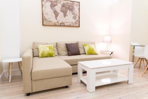 Santiago Apartment | Pet-Friendly Adama Apartamento Turístico with Great Reviews