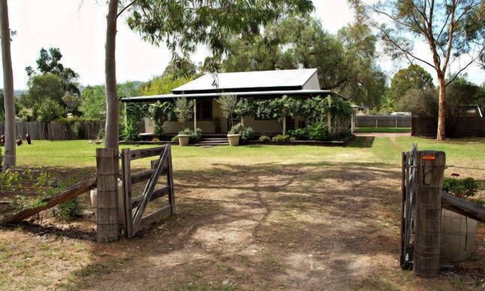 Broke House | Relaxing Retreat at Adamae Cottage Hunter Valley