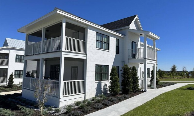 Lake Alfred Cottage | Adams Estate - Gardner #1B