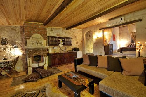 Avanos House | Pet-Friendly Retreat at Adanos Konuk Evi - 4-Star Stay