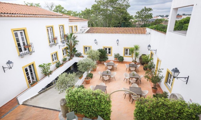 Evora Hotel | Discover ADC - Albergaria Do Calvário: 4-Star Comfort Awaits
