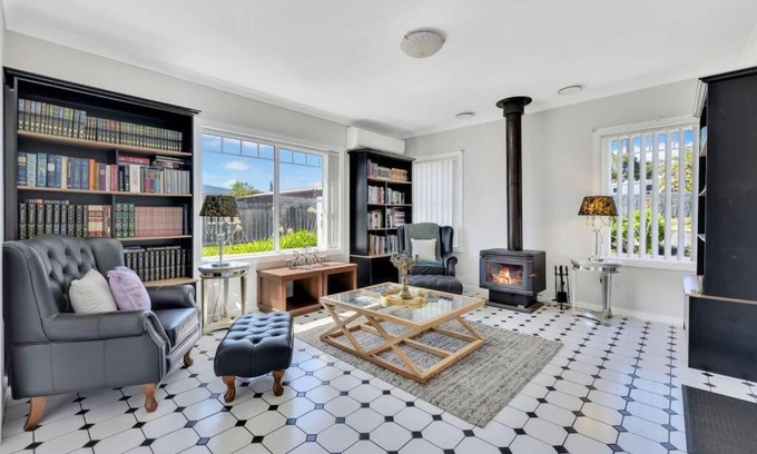 St Marys House | Discover Addlestone House - St Mary's: Family & Pet Friendly