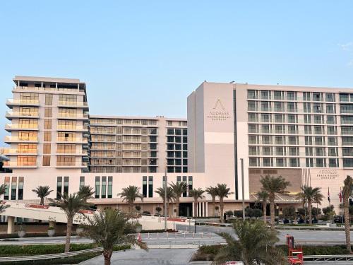 Muharraq Apartment | Relax at Address Beach Resort Residence Bahrain - 4 Stars