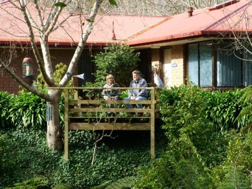 Stirling House | Cozy Adelaide Hills B&B with Breakfast & Family-Friendly Vibes