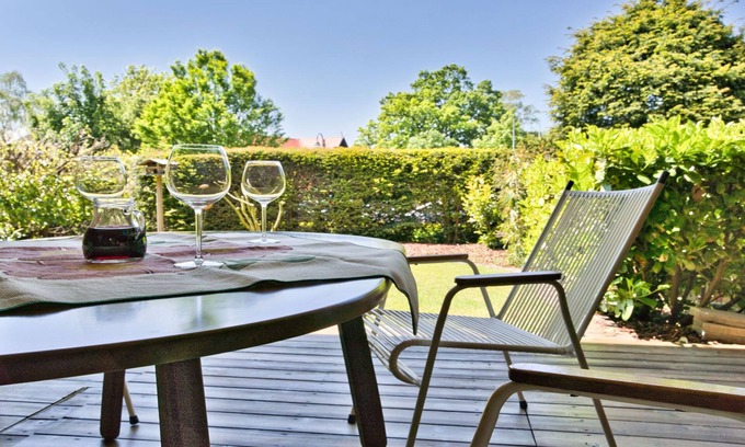 Huede Apartment | Cozy Adele Ground Floor Apartment: Ideal for Families
