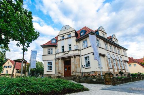 Osnabrueck Apartment | Discover Adelhoff: 4-Star Stay with Family-Friendly Amenities