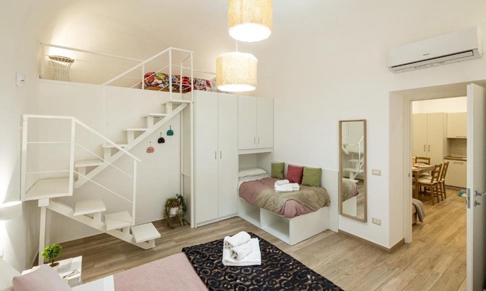 Rione Sanita Apartment | Top-Rated Adelis Case Vacanza: Pet & Child Friendly Retreat