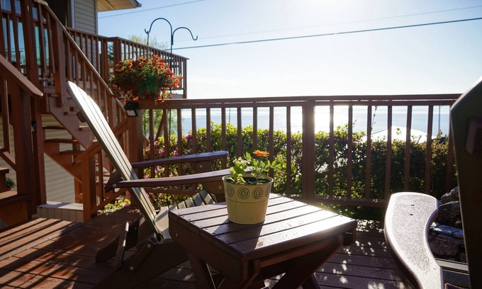 Port Douglass House | Idyllic Adirondack Vacation Rental in Port Douglas, NY
