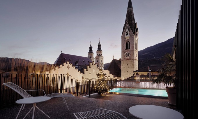 Bressanone Hotel | Experience the ADLER Historic Guesthouse: 4-Star Excellence