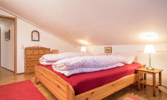 Wangen im Allgaeu Apartment | Adlerblick: Family and Pet Friendly Retreat Awaits You