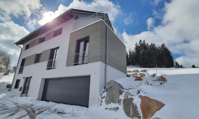 Barental Apartment | Adlernest: Oceanfront Retreat with 8.6/10 Guest Rating