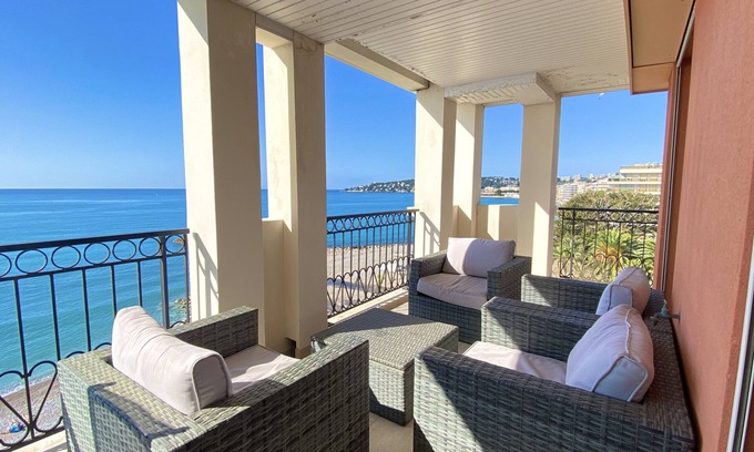 Menton Apartment | Admiral Plaza: Breathtaking Sea Views & Pet Friendly Stays