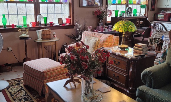 Butztown House | Adorable 2 BR, 2 BA in a secluded area. 2 Story townhome attached. NO Pets.