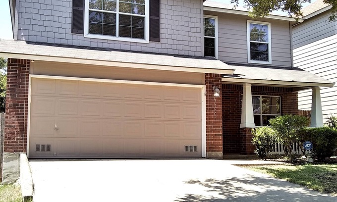 Medical Center District House | Charming Home Near Medical Center with Family Amenities