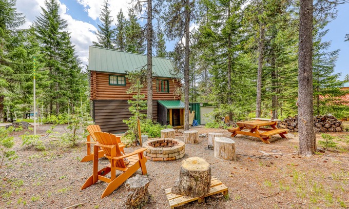 Government Camp Apartment | Cozy Studio with Spa & Kitchen Near Slopes and Dining