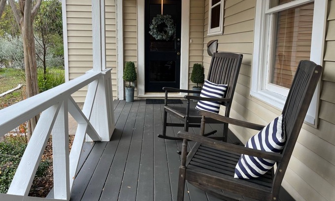 Barton Heights House | Adorable Zilker Bungalow